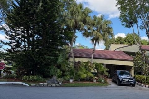 Touwnhouse à Doral, Floride 2 chambres, 144 m2 № 2066510