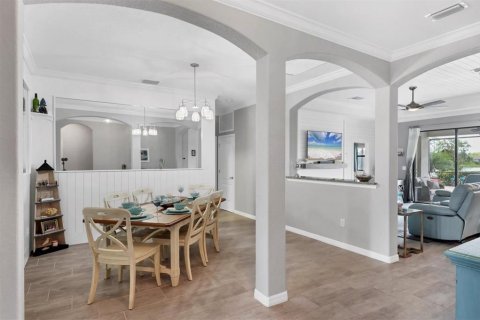 Casa en venta en Bradenton, Florida, 4 dormitorios, 209.68 m2 № 1805229 - foto 5