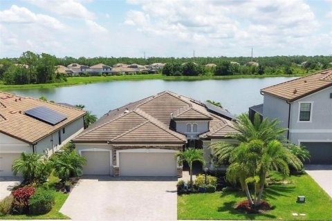 Casa en venta en Bradenton, Florida, 4 dormitorios, 209.68 m2 № 1805229 - foto 2