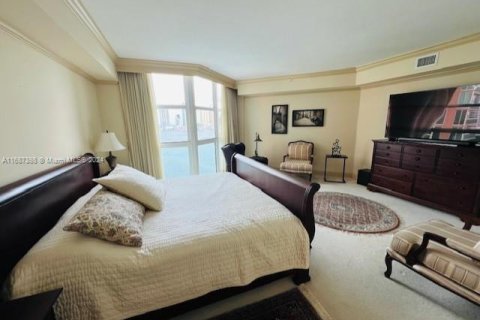 Apartamento en alquiler en Aventura, Florida, 3 dormitorios, 197.88 m2 № 1865074 - foto 9