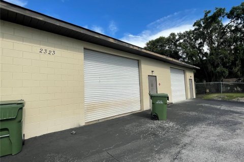 Propiedad comercial en alquiler en Leesburg, Florida, 1393.53 m2 № 1824010 - foto 6