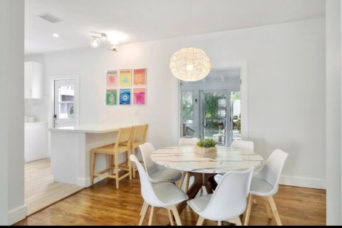 Villa ou maison à louer à Miami Beach, Floride: 3 chambres, 124.86 m2 № 2089523 - photo 7
