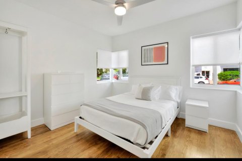Villa ou maison à louer à Miami Beach, Floride: 3 chambres, 124.86 m2 № 2089523 - photo 4