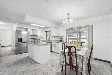 Купить виллу или дом в Саут-Дайтона, Флорида 6 комнат, 117.06м2, № 1902455 - фото 14
