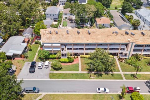 Condo in Saint Petersburg, Florida, 2 bedrooms  № 1848542 - photo 25