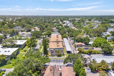 Condo in Saint Petersburg, Florida, 2 bedrooms  № 1848542 - photo 27