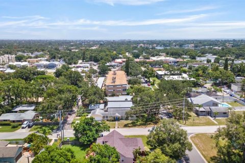 Condo in Saint Petersburg, Florida, 2 bedrooms  № 1848542 - photo 29