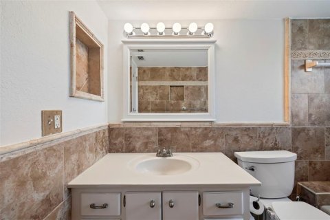 Condo in Saint Petersburg, Florida, 2 bedrooms  № 1848542 - photo 20