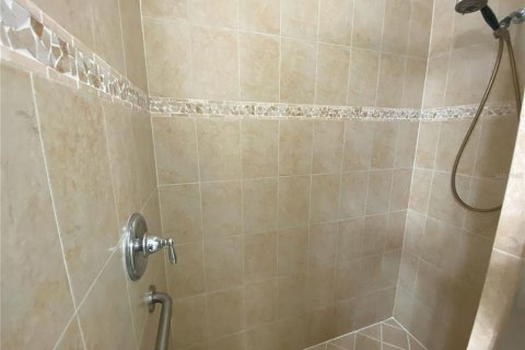 Townhouse in Oviedo, Florida 2 bedrooms, 126.72 sq.m. № 1914609 - photo 18