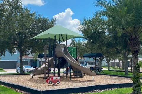 Townhouse in Oviedo, Florida 2 bedrooms, 126.72 sq.m. № 1914609 - photo 25