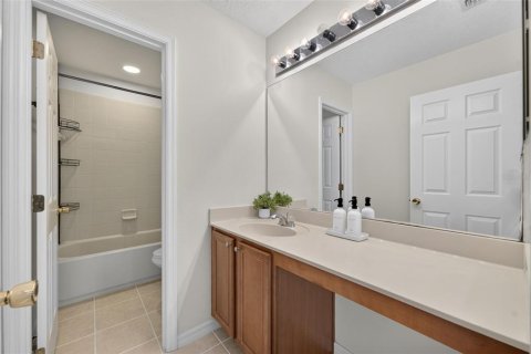 Casa en venta en Orlando, Florida, 4 dormitorios, 244.24 m2 № 2157700 - foto 28