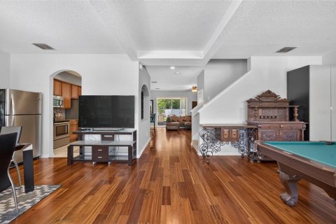 Casa en venta en Orlando, Florida, 4 dormitorios, 244.24 m2 № 2157700 - foto 7