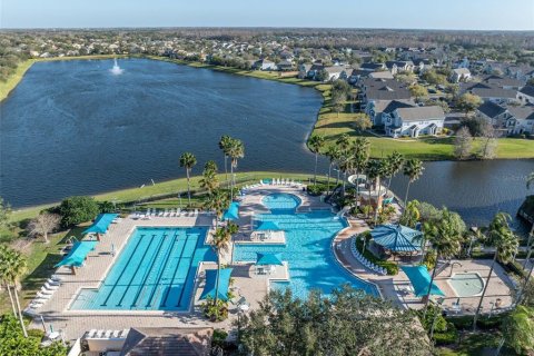 Casa en venta en Orlando, Florida, 4 dormitorios, 244.24 m2 № 2157700 - foto 3