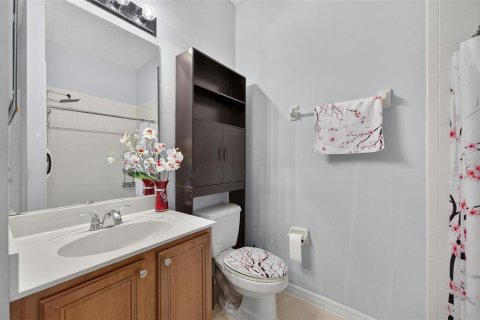 Casa en venta en Orlando, Florida, 4 dormitorios, 244.24 m2 № 2157700 - foto 19
