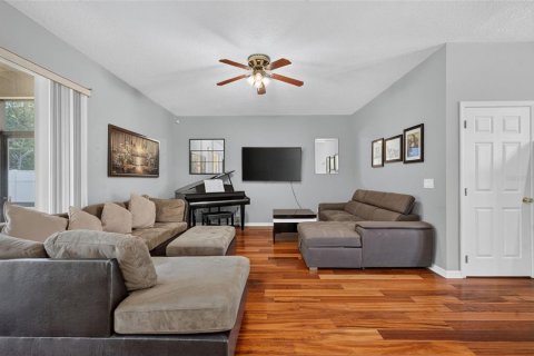 Casa en venta en Orlando, Florida, 4 dormitorios, 244.24 m2 № 2157700 - foto 15