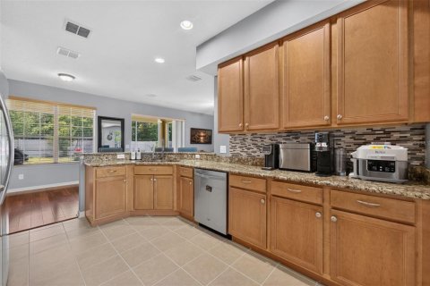 Casa en venta en Orlando, Florida, 4 dormitorios, 244.24 m2 № 2157700 - foto 9