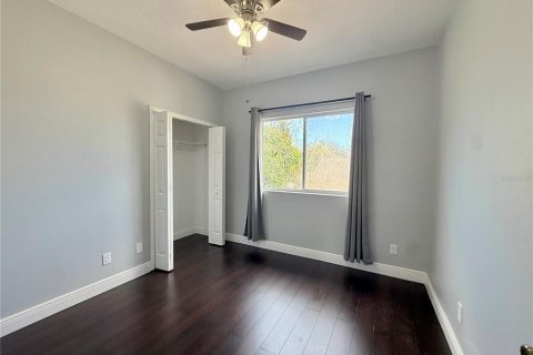 Villa ou maison à louer à Melbourne, Floride: 5 chambres, 214.23 m2 № 2432682 - photo 16