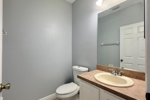 Villa ou maison à louer à Melbourne, Floride: 5 chambres, 214.23 m2 № 2432682 - photo 9