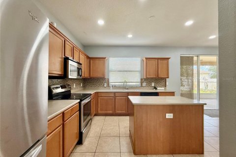 Villa ou maison à louer à Melbourne, Floride: 5 chambres, 214.23 m2 № 2432682 - photo 6