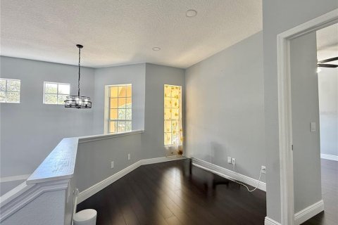 Villa ou maison à louer à Melbourne, Floride: 5 chambres, 214.23 m2 № 2432682 - photo 11