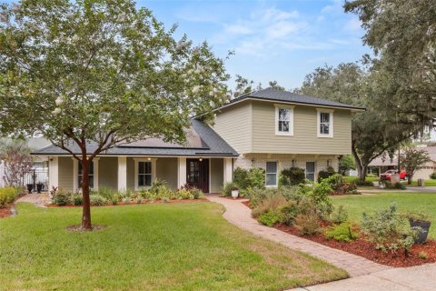 House in Orlando, Florida 3 bedrooms, 207.36 sq.m. № 2236155