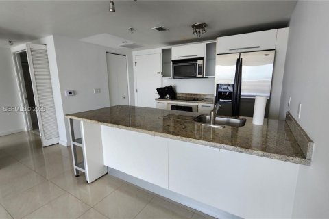 Copropriété à vendre à Miami, Floride: 1 chambre, 73.3 m2 № 1982836 - photo 5