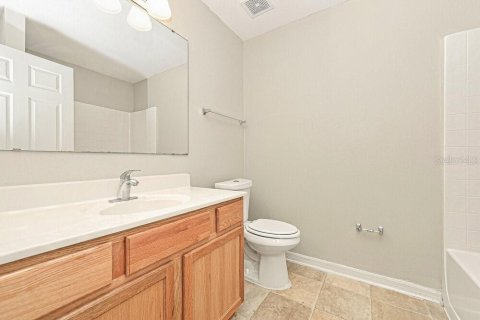 House in Riverview, Florida 3 bedrooms, 121.05 sq.m. № 2391226 - photo 15
