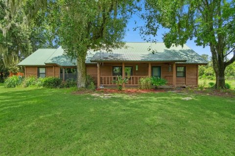 Casa en Osteen, Florida 4 dormitorios, 225.38 m2 № 2364023