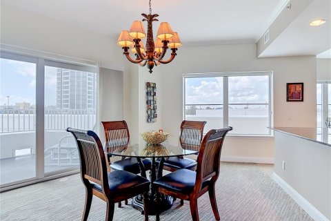 Copropriété à vendre à Daytona Beach Shores, Floride: 3 chambres, 230.4 m2 № 2109698 - photo 20