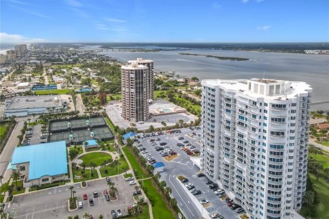 Copropriété à vendre à Daytona Beach Shores, Floride: 3 chambres, 230.4 m2 № 2109698 - photo 4