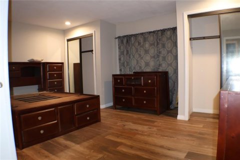 Casa en venta en Hudson, Florida, 4 dormitorios, 296.36 m2 № 1906961 - foto 11