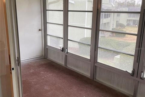 Condo in Ocala, Florida, 1 bedroom № 2214341 - photo 16