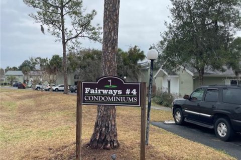 Condo in Ocala, Florida, 1 bedroom № 2214341 - photo 2