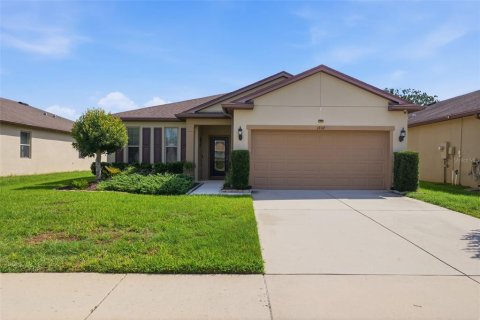 House in Brooksville, Florida 3 bedrooms, 183.76 sq.m. № 2223677 - photo 21