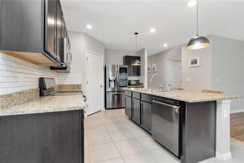 House in Bradenton, Florida 5 bedrooms, 267.93 sq.m. № 1833005 - photo 5