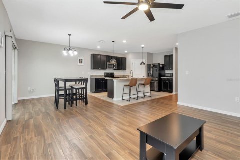 House in Bradenton, Florida 5 bedrooms, 267.93 sq.m. № 1833005 - photo 27