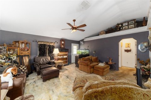 House in Citra, Florida 3 bedrooms, 201.97 sq.m. № 1644078 - photo 15