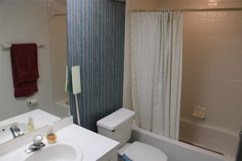 Townhouse in Seminole, Florida 4 bedrooms, 162.49 sq.m. № 1743397 - photo 20