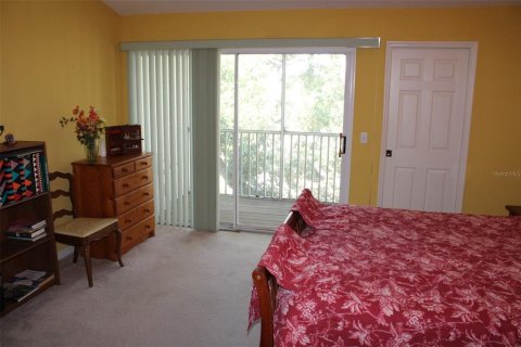 Townhouse in Seminole, Florida 4 bedrooms, 162.49 sq.m. № 1743397 - photo 30