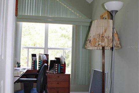 Townhouse in Seminole, Florida 4 bedrooms, 162.49 sq.m. № 1743397 - photo 24