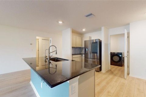 Casa en alquiler en Palm Coast, Florida, 4 dormitorios, 167.78 m2 № 1648400 - foto 9