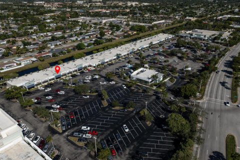 Propiedad comercial en venta en Plantation, Florida № 1974633 - foto 25