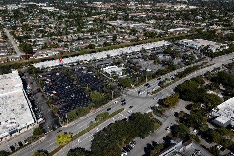 Propiedad comercial en venta en Plantation, Florida № 1974633 - foto 7