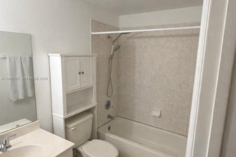 Casa en venta en Homestead, Florida, 3 dormitorios, 107.02 m2 № 2021921 - foto 4