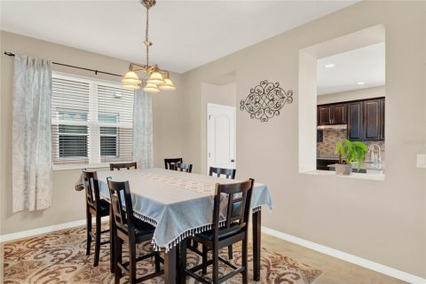 Casa en venta en Kissimmee, Florida, 4 dormitorios, 293.94 m2 № 1528017 - foto 9