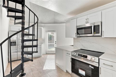 Villa ou maison à vendre à Venice, Floride: 3 chambres, 95.78 m2 № 2423978 - photo 9