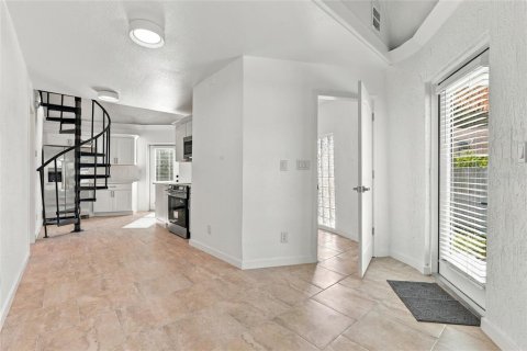 Villa ou maison à vendre à Venice, Floride: 3 chambres, 95.78 m2 № 2423978 - photo 8
