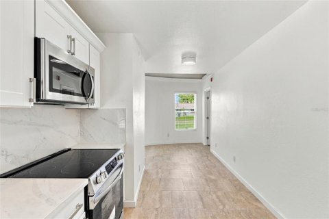Villa ou maison à vendre à Venice, Floride: 3 chambres, 95.78 m2 № 2423978 - photo 14
