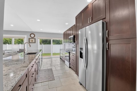 Villa ou maison à vendre à Boca Raton, Floride: 2 chambres, 167.22 m2 № 2192978 - photo 5