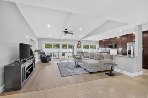 Villa ou maison à vendre à Boca Raton, Floride: 2 chambres, 167.22 m2 № 2192978 - photo 7